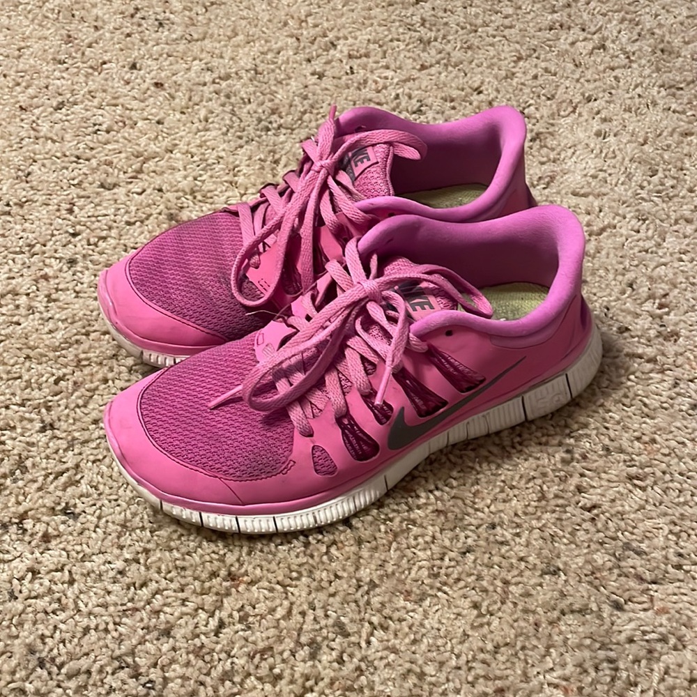Womens Nike free run 5.0